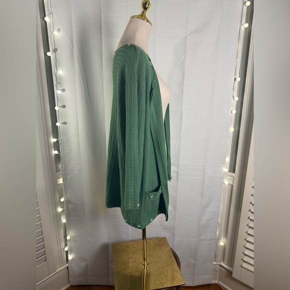 Green Cardigan with Star Embellishments - Picture 3 of 10